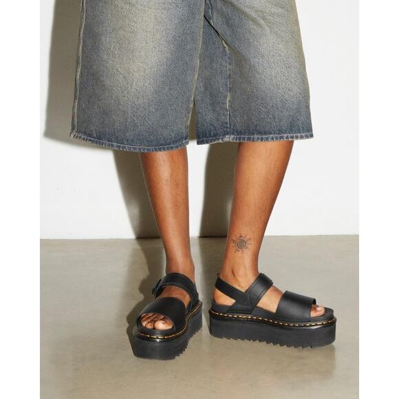 Dr. Martens Voss Womens Leather Strap Platform Sandals - 9 Black - Picture 2 of 5